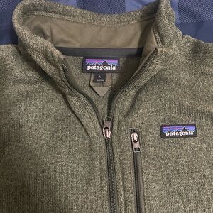 Large Patagonia Better Sweater
